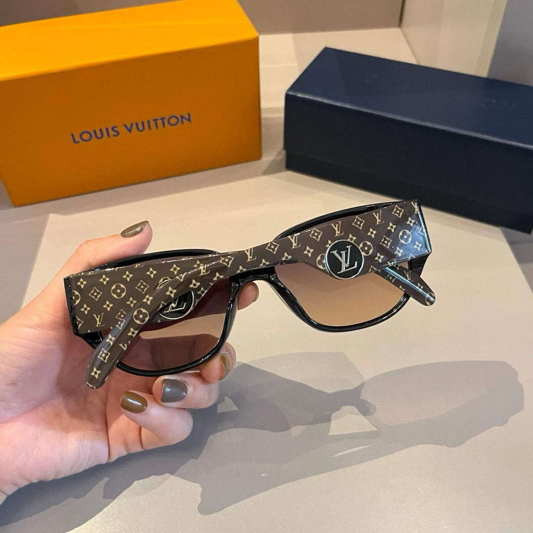 Louis Vuitton New Fashion Sunglasses L22299 - Default Title - View 5