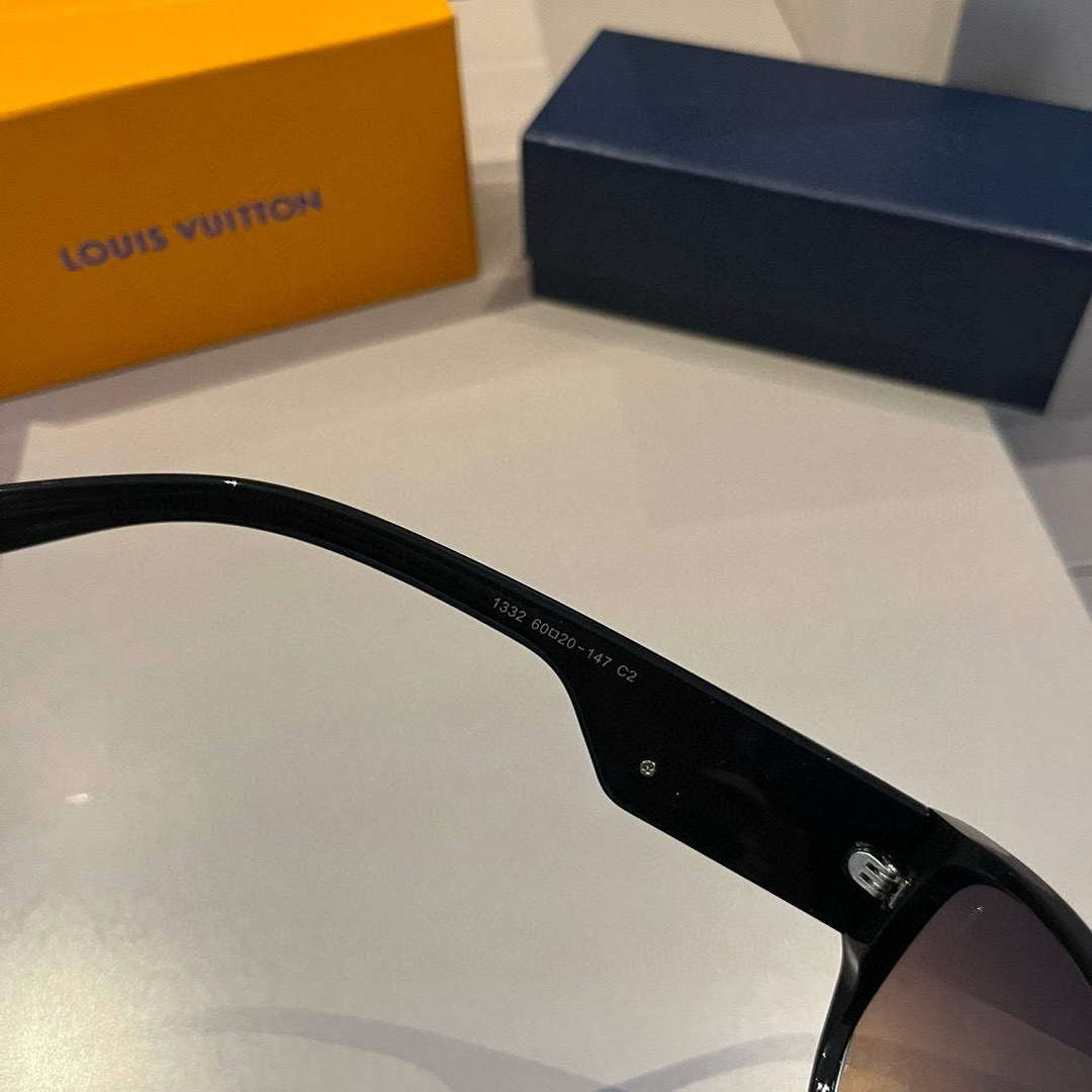 Louis Vuitton New Fashion Sunglasses L22299 - Default Title - View 7