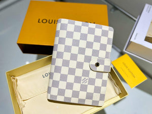 Louis Vuitton R20105 Medium Ring Agenda Cover White - Default Title - View 1