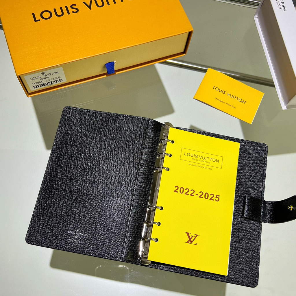 Louis Vuitton R20105 Medium Ring Agenda Cover Black
