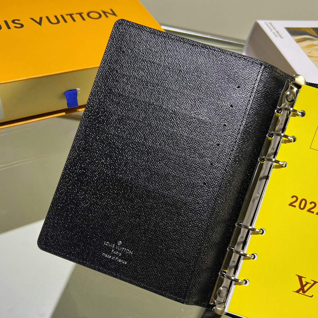 Louis Vuitton R20105 Medium Ring Agenda Cover Black