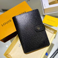 Louis Vuitton R20222 Medium Ring Agenda Cover Black - Default Title - View 1