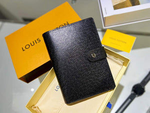 Louis Vuitton R20222 Medium Ring Agenda Cover Black - Default Title - View 1