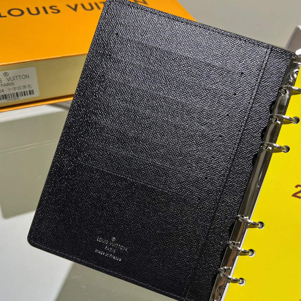 Louis Vuitton R20222 Medium Ring Agenda Cover Black