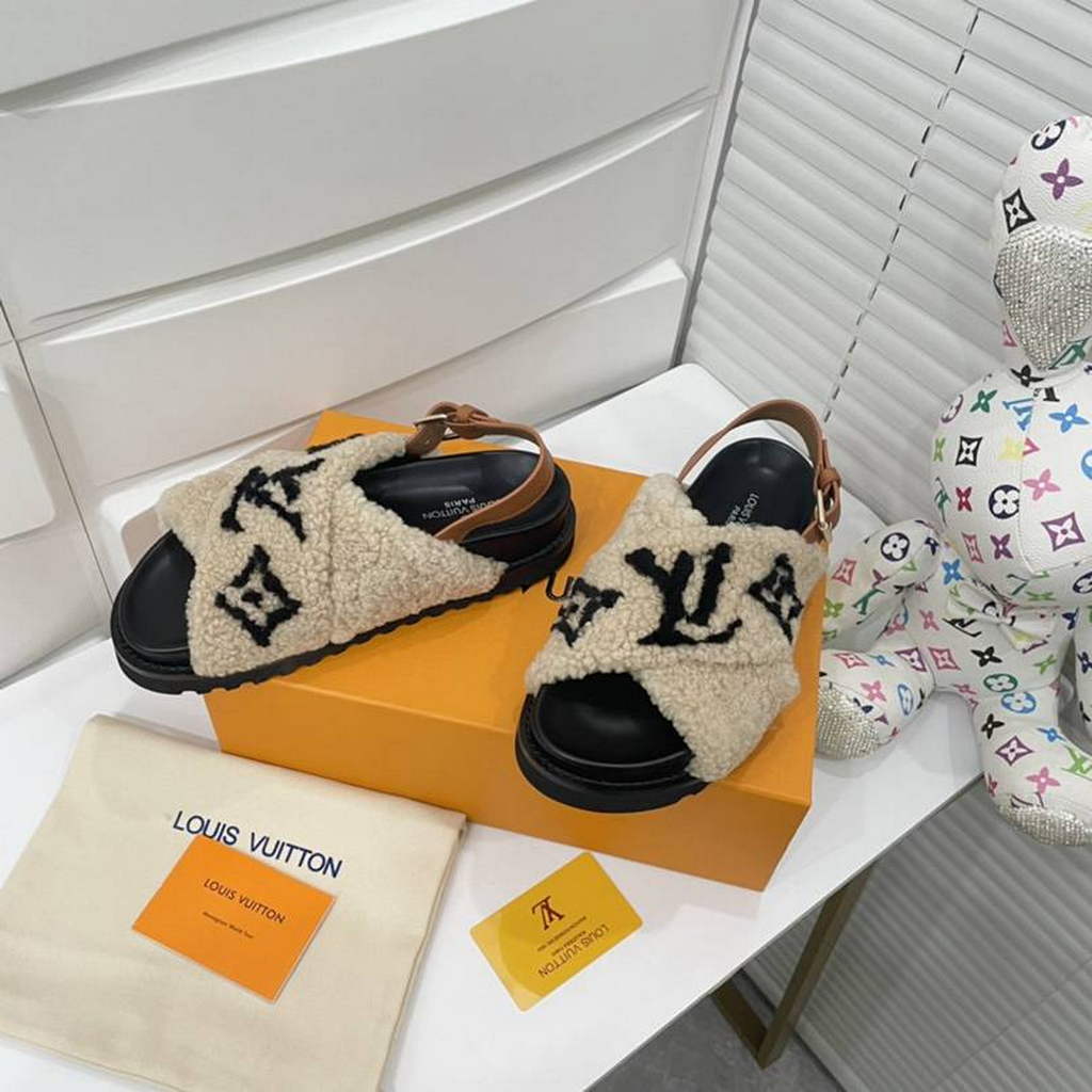 Louis Vuitton Sandals LV Slippers Shoes Women L99112