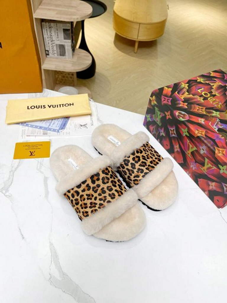 Louis Vuitton Sandals LV Slippers Shoes Women L99121 - 35 - View 1