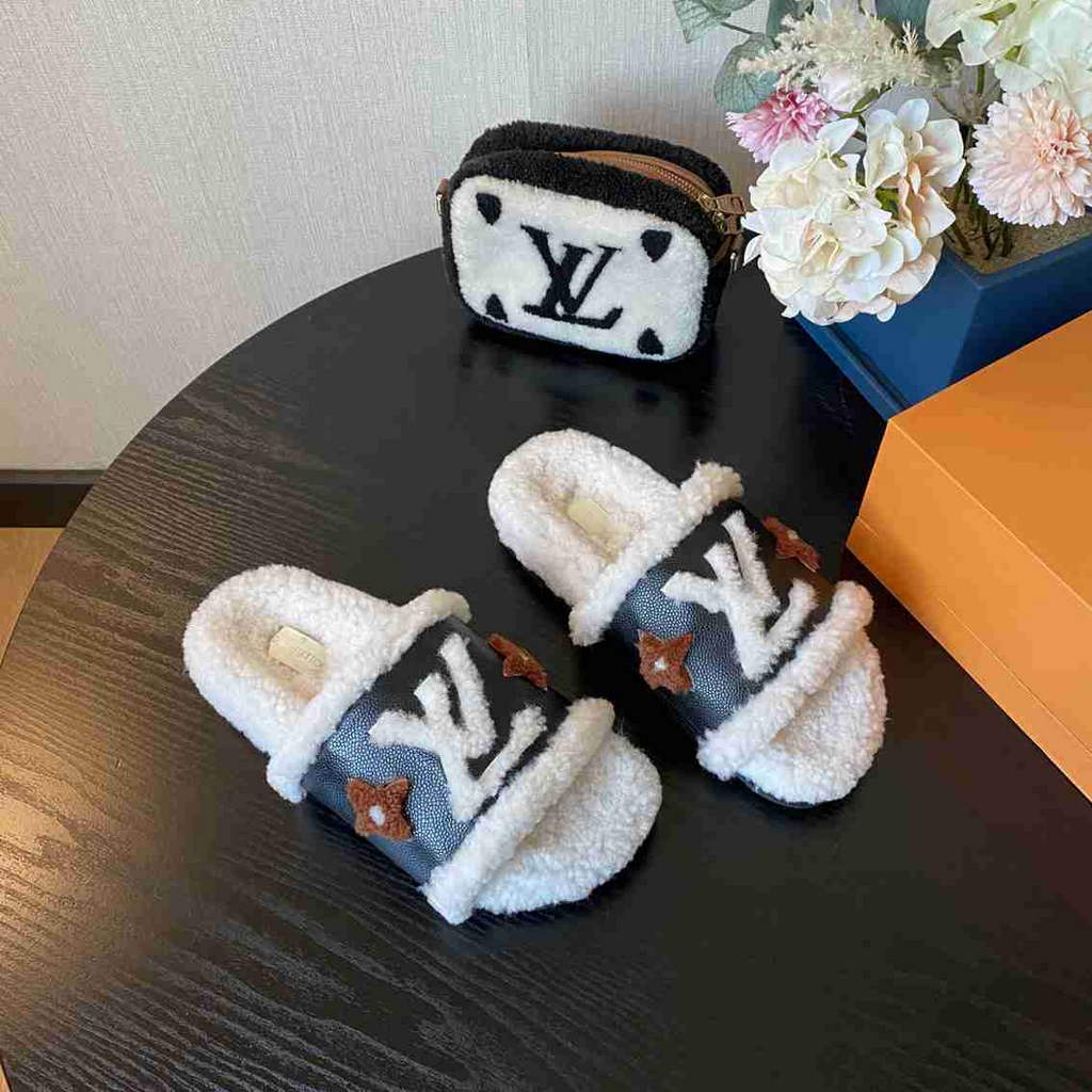 Louis Vuitton Sandals LV Slippers Shoes Women L99123 - 35 - View 1