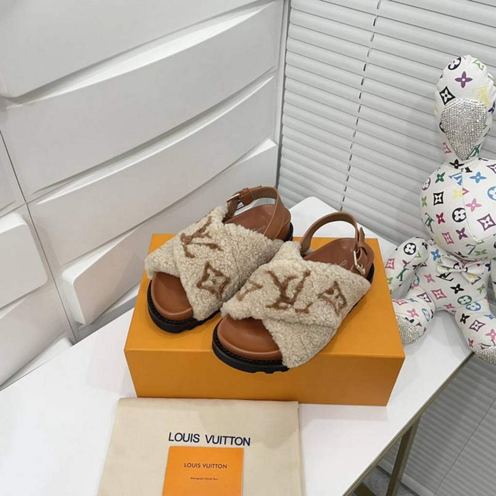 Louis Vuitton Sandals LV Slippers Shoes Women L99109 - 35 - View 1