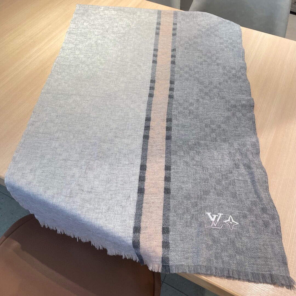 Louis Vuitton Scarves Designer Classic Scarf L38912