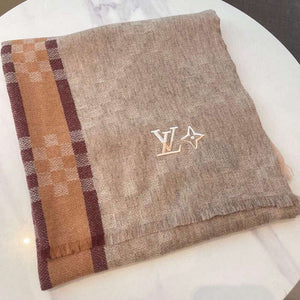 Louis Vuitton Scarves Designer Classic Scarf L38913 - Default Title - View 4