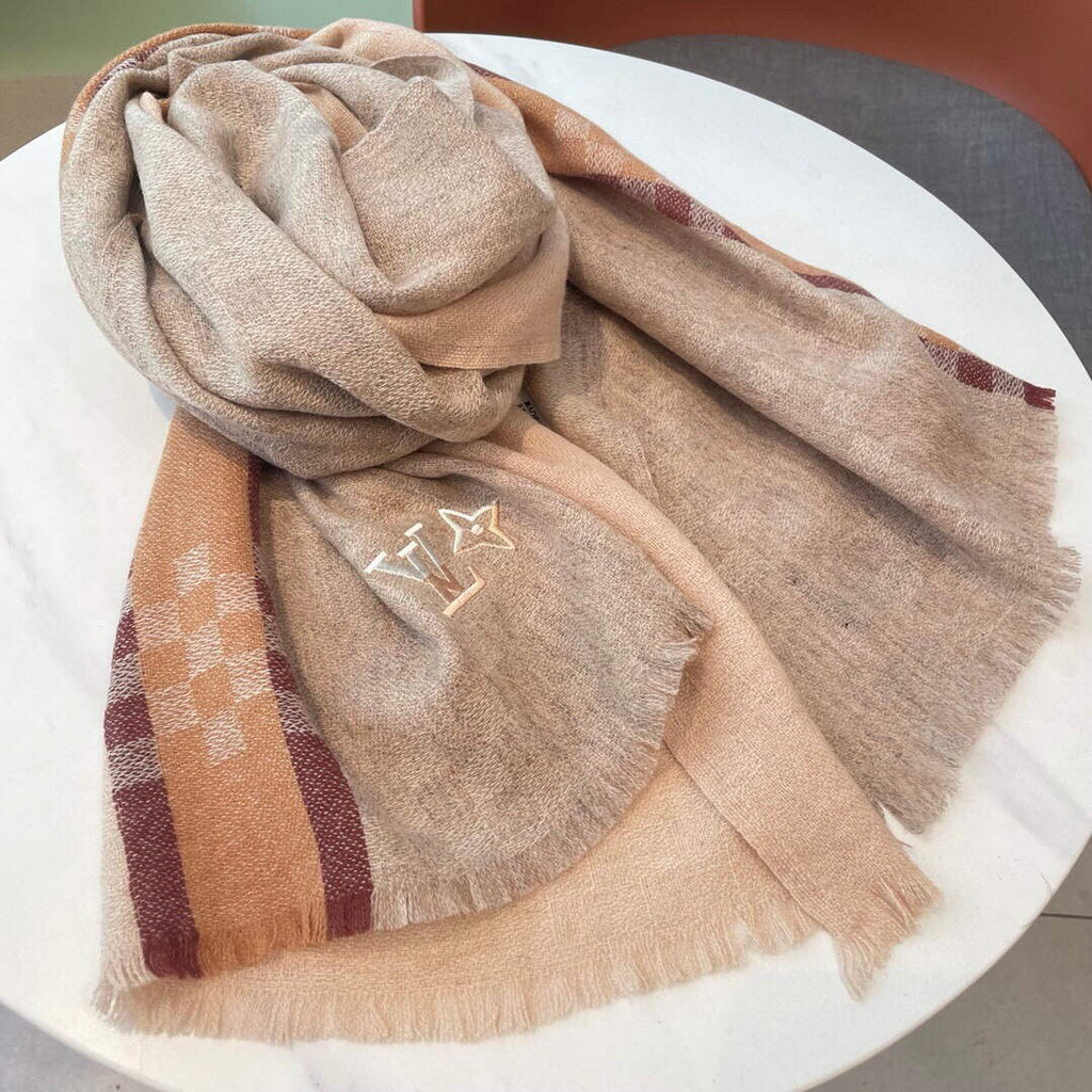 Louis Vuitton Scarves Designer Classic Scarf L38913