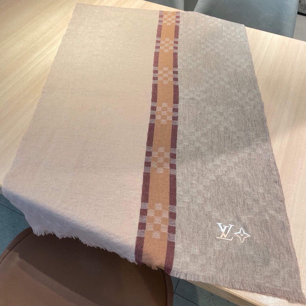 Louis Vuitton Scarves Designer Classic Scarf L38913