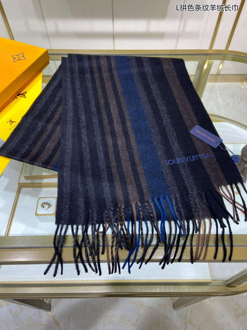 Louis Vuitton Scarves Designer Classic Scarf L38914