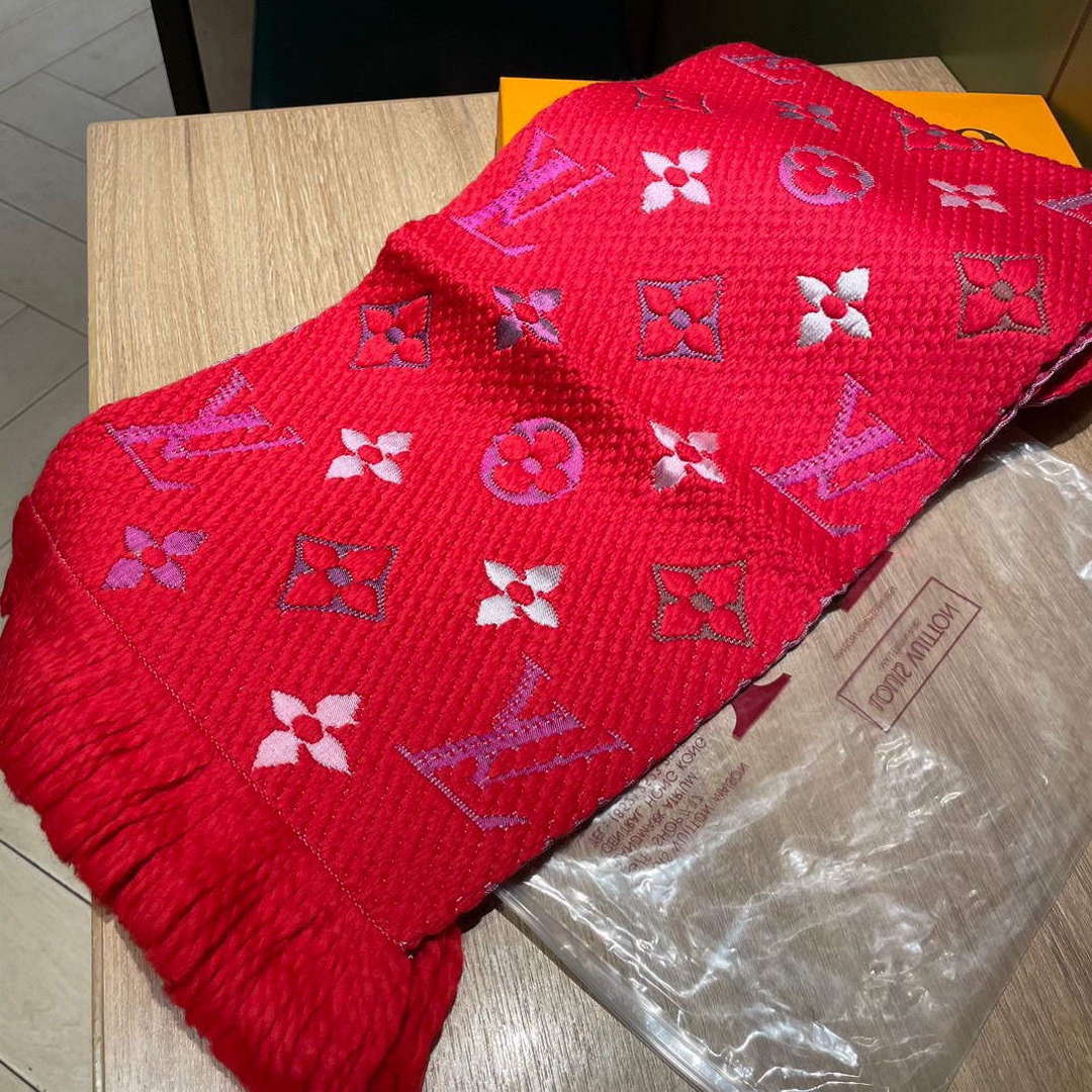 Louis Vuitton Scarves Designer Classic Scarf L38916