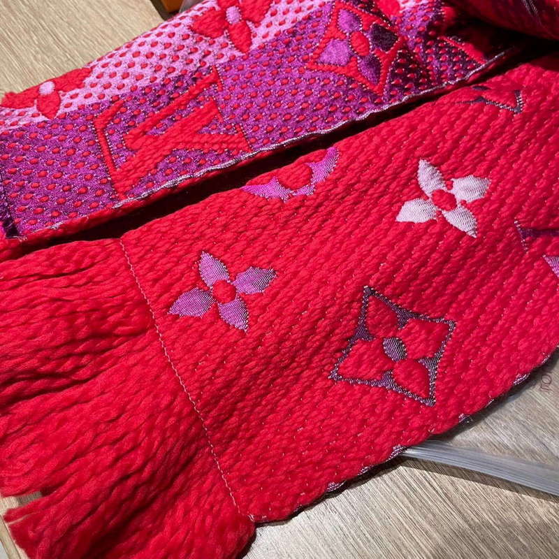 Louis Vuitton Scarves Designer Classic Scarf L38916