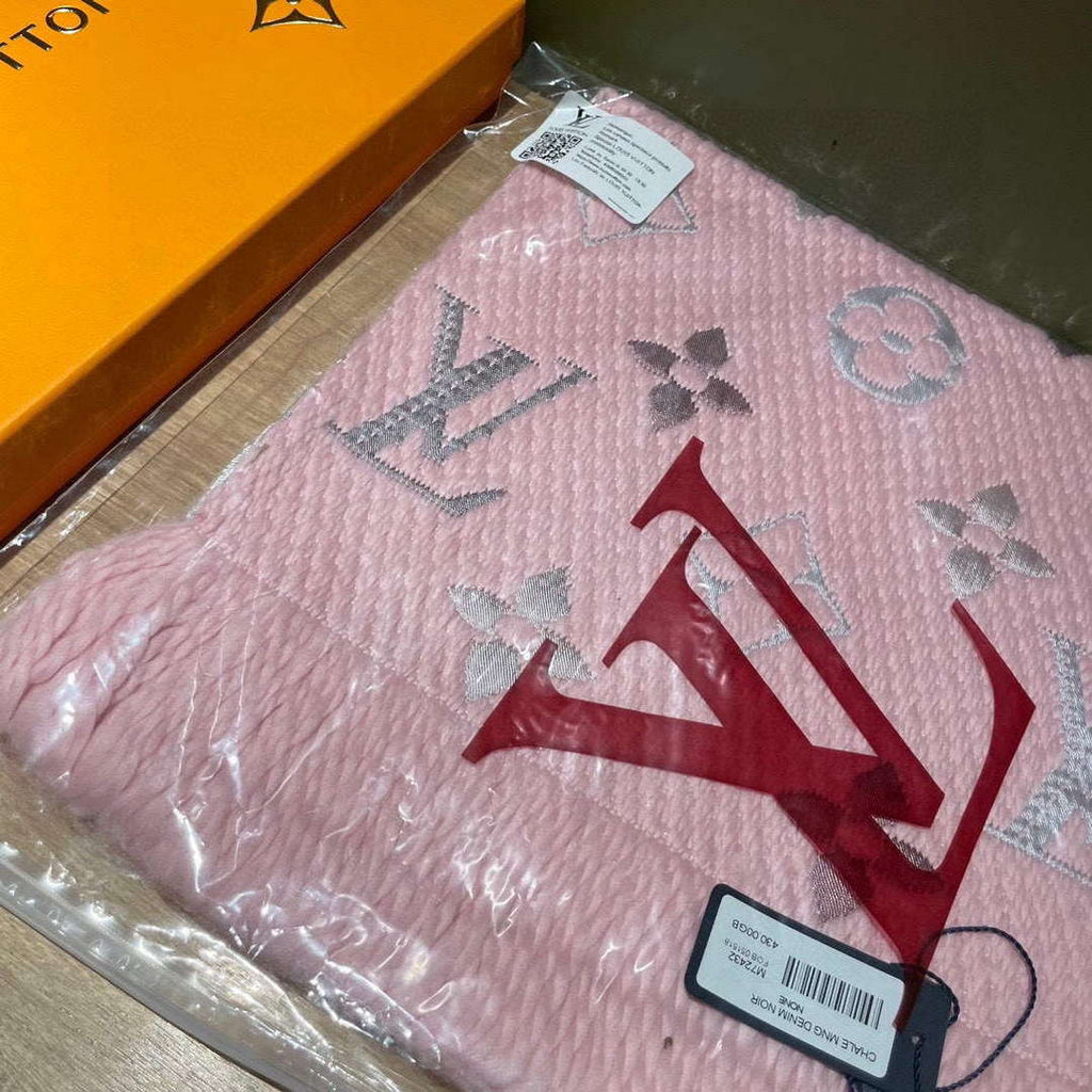Louis Vuitton Scarves Designer Classic Scarf L38919