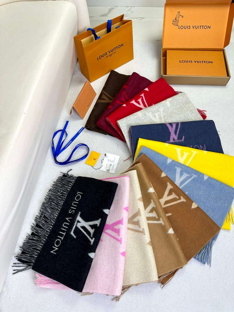 Louis Vuitton Scarves Fashion Scarf L38923