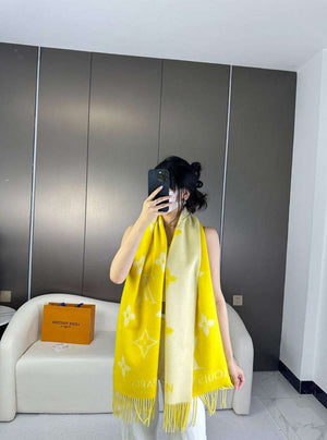 Louis Vuitton Scarves Fashion Scarf L38924 - Default Title - View 1