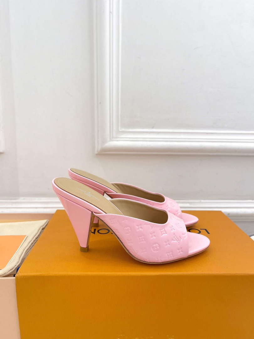Louis Vuitton Stellar Mule Fashion Sandals L66387