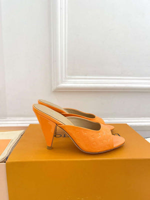 Louis Vuitton Stellar Mule Fashion Sandals L66389 - US 4=Euro 35 - View 4