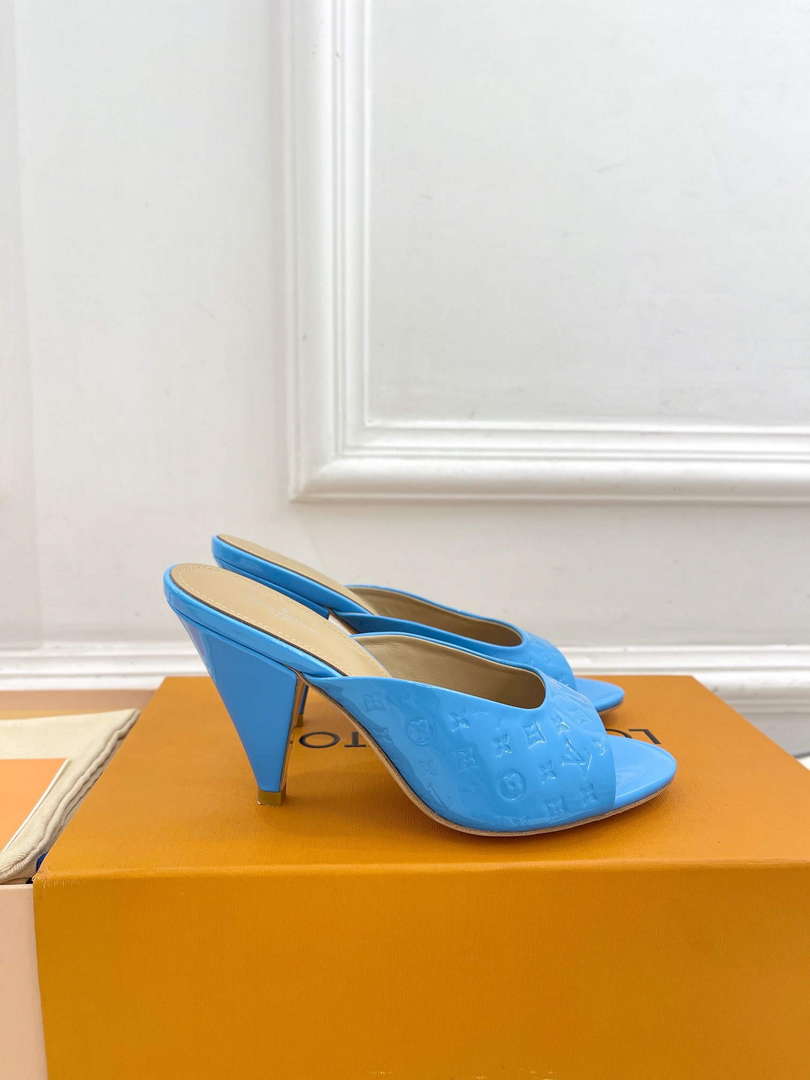Louis Vuitton Stellar Mule Fashion Sandals L66391 - US 4=Euro 35 - View 5