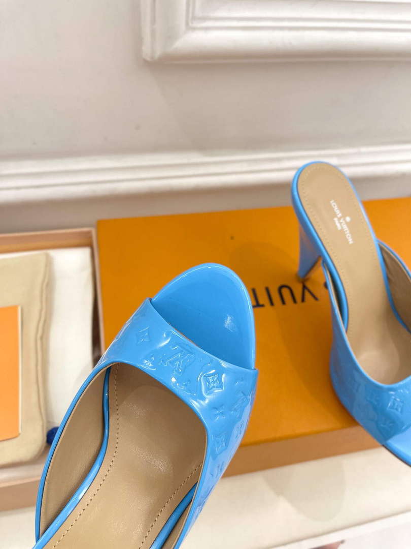 Louis Vuitton Stellar Mule Fashion Sandals L66391