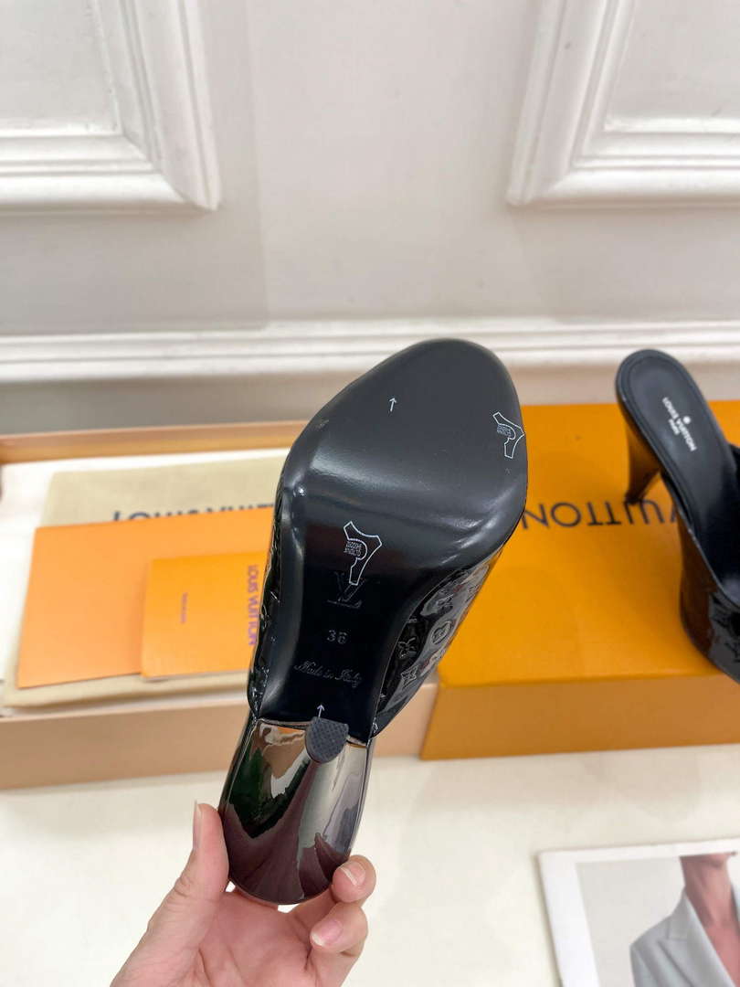 Louis Vuitton Stellar Mule Fashion Sandals L66394 - US 4=Euro 35 - View 9