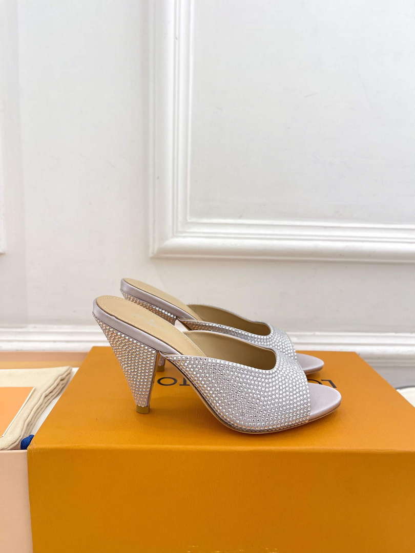 Louis Vuitton Stellar Mule Fashion Sandals L66395
