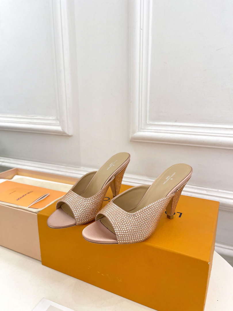 Louis Vuitton Stellar Mule Fashion Sandals L66396 - US 4=Euro 35 - View 3