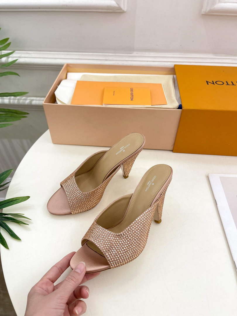 Louis Vuitton Stellar Mule Fashion Sandals L66396 - US 4=Euro 35 - View 5