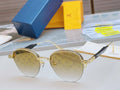 Louis Vuitton Sunglasses Luxury LV Sports Fashion Show Sunglasses 992401 - Voguebags