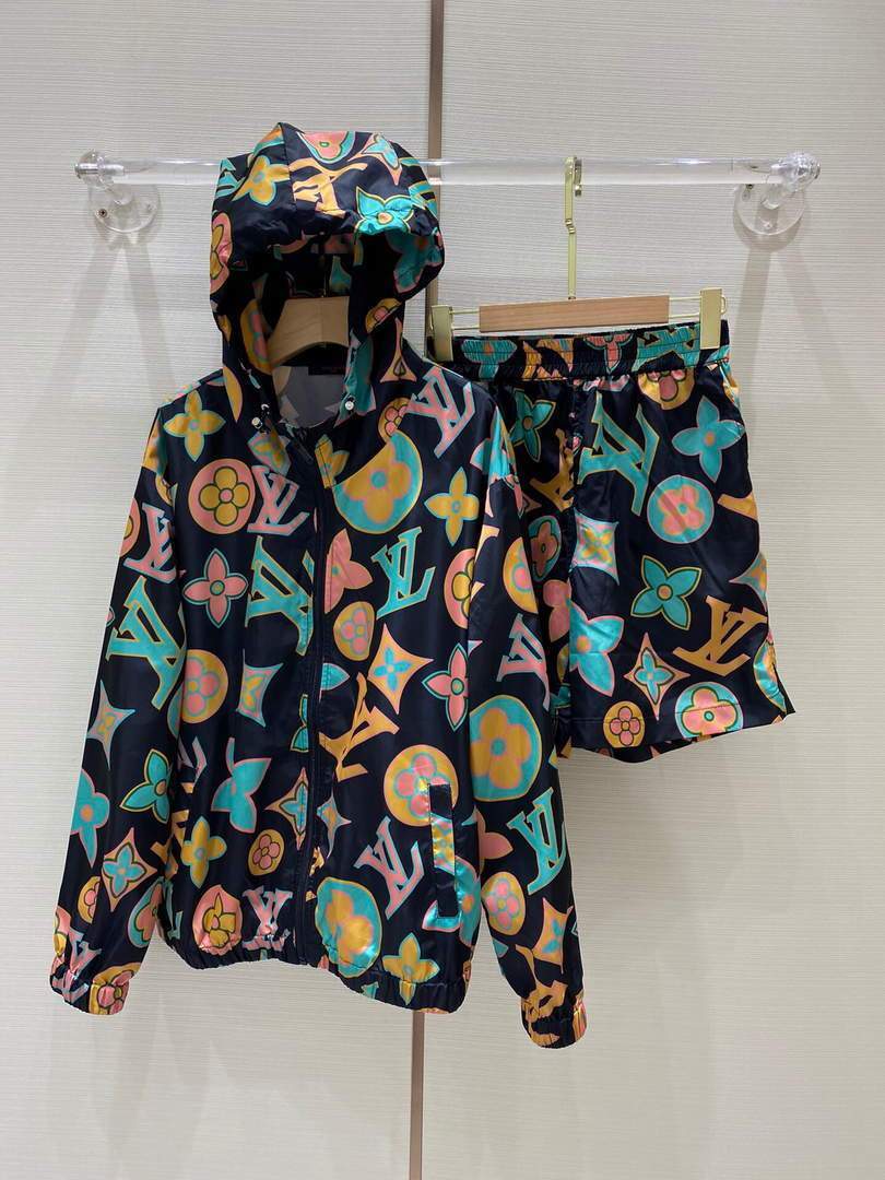 Louis Vuitton Women¡¯s Two Piece Sets  Designer LV Clothing 38087