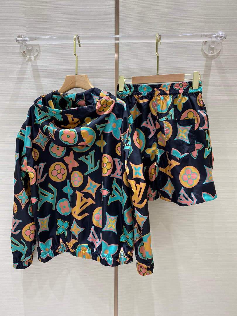 Louis Vuitton Women¡¯s Two Piece Sets  Designer LV Clothing 38087