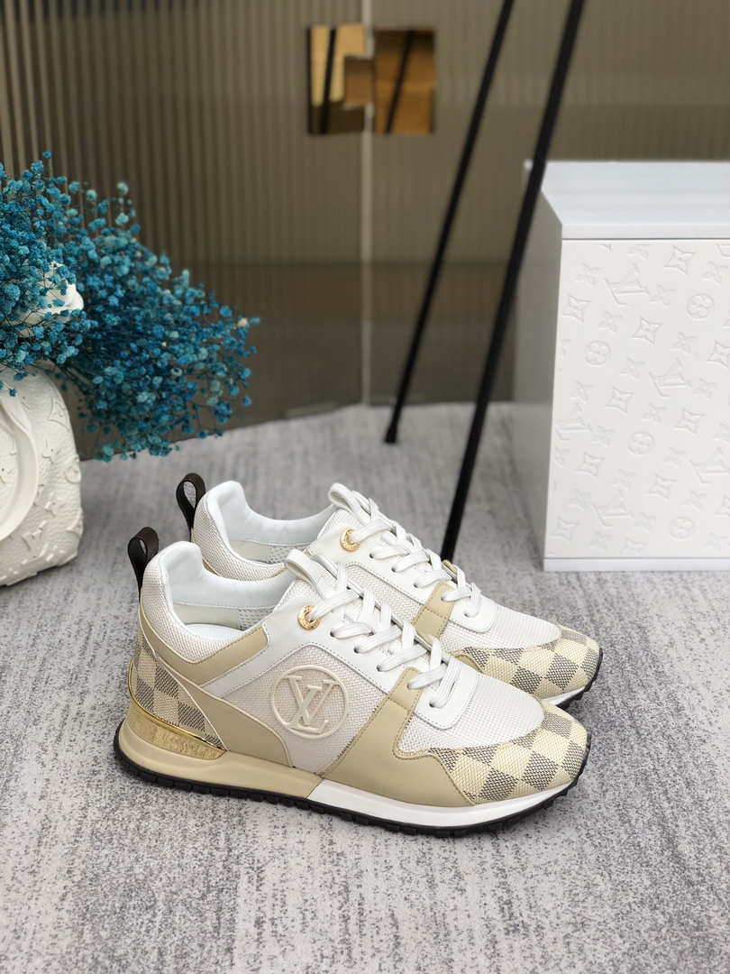 Louis Vuitton Women's 1AANMH Run Away Sneaker LV Shoes M60301