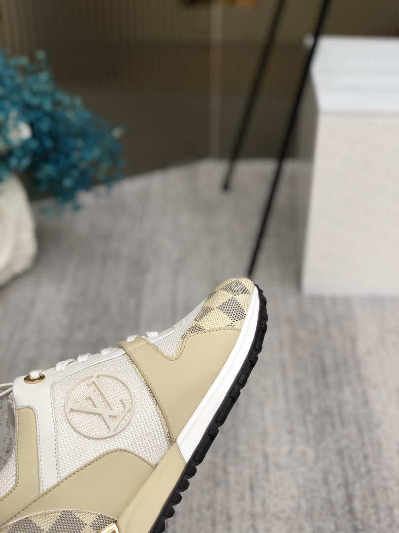 Louis Vuitton Women's 1AANMH Run Away Sneaker LV Shoes M60301