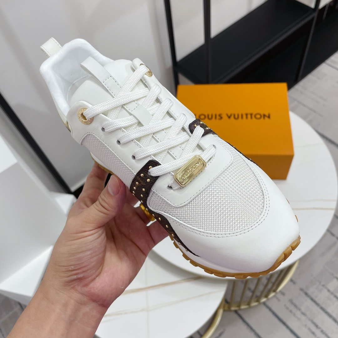 Louis Vuitton Women's 1AANMH Run Away Sneaker LV Shoes M60312