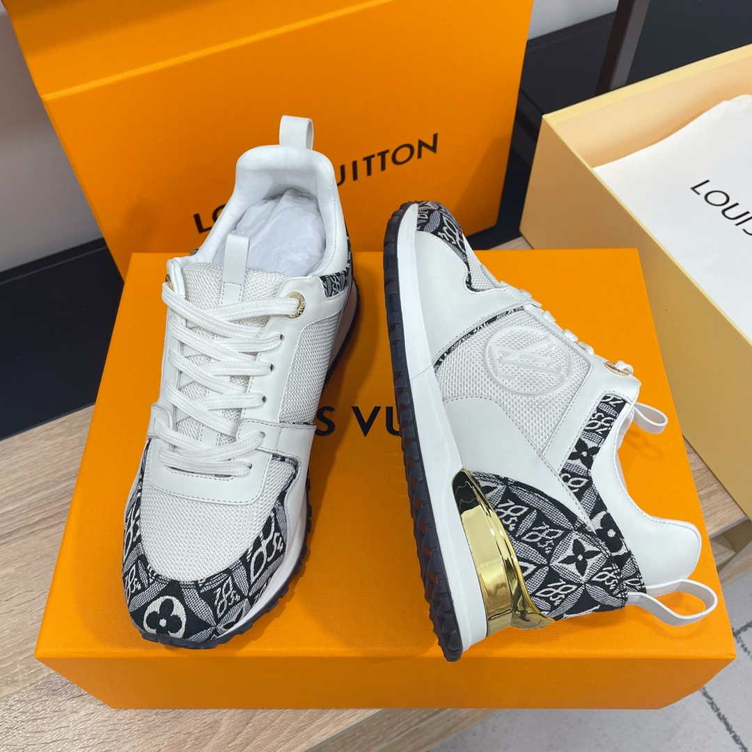 Louis Vuitton Women's 1AANMH Run Away Sneaker LV Shoes M60313