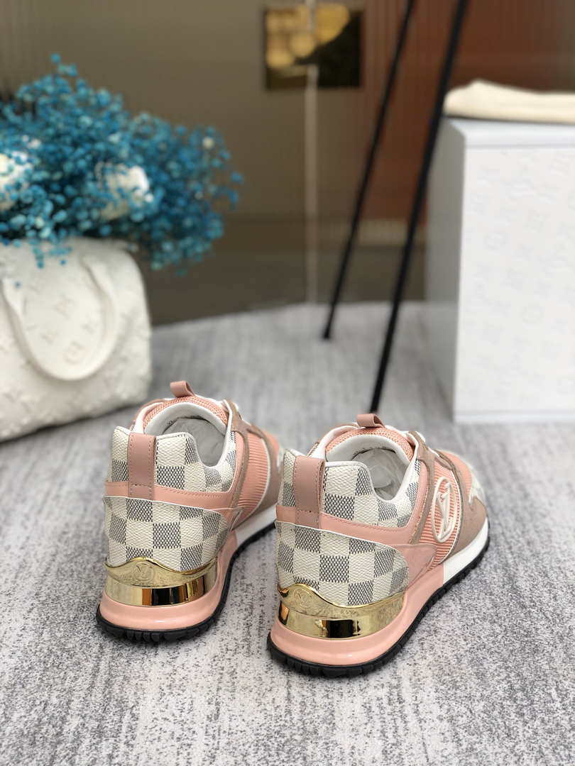 Louis Vuitton Women's 1AANMH Run Away Sneaker LV Shoes M60303