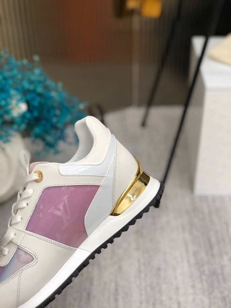Louis Vuitton Women's 1AANMH Run Away Sneaker LV Shoes M60305