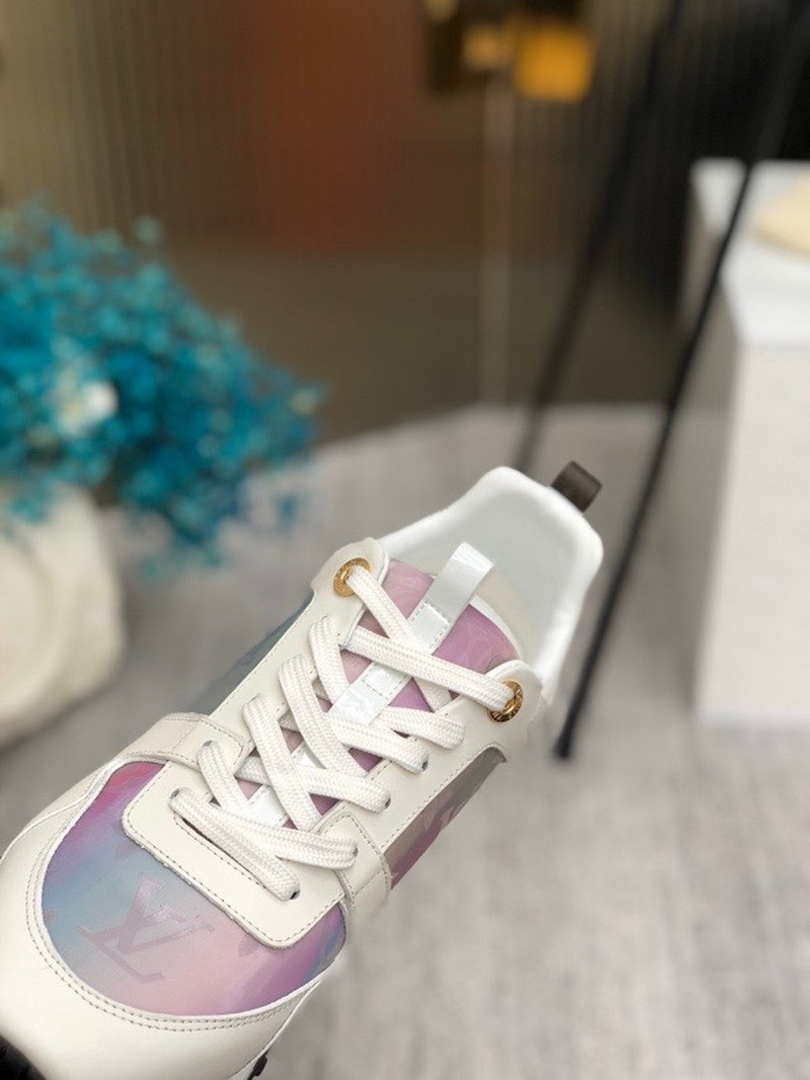 Louis Vuitton Women's 1AANMH Run Away Sneaker LV Shoes M60305