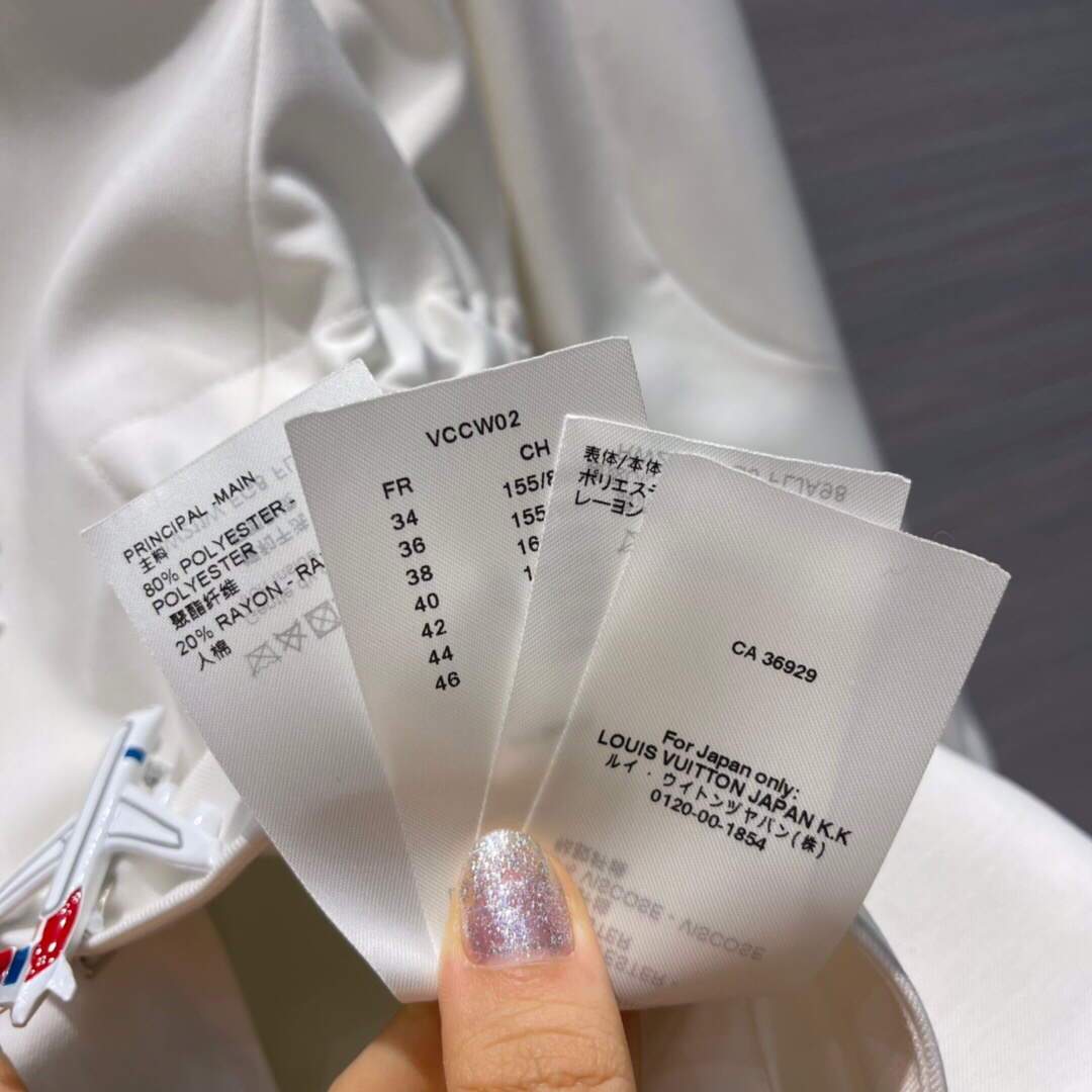 Louis Vuitton Women's Clothing Belted Short Wrap Jacket White 88009