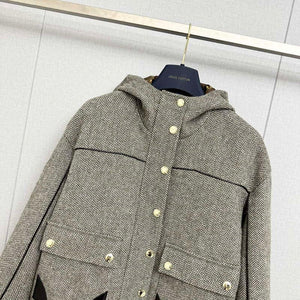 Louis Vuitton Women's Fashion Clothing Coat L35822 - S - View 3