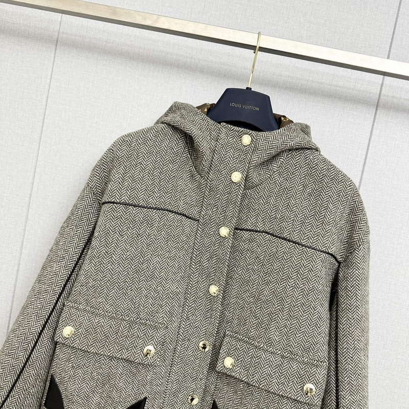 Louis Vuitton Women's Fashion Clothing Coat L35822