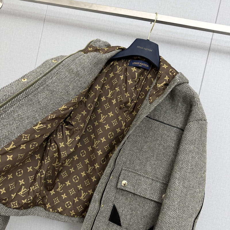Louis Vuitton Women's Fashion Clothing Coat L35822