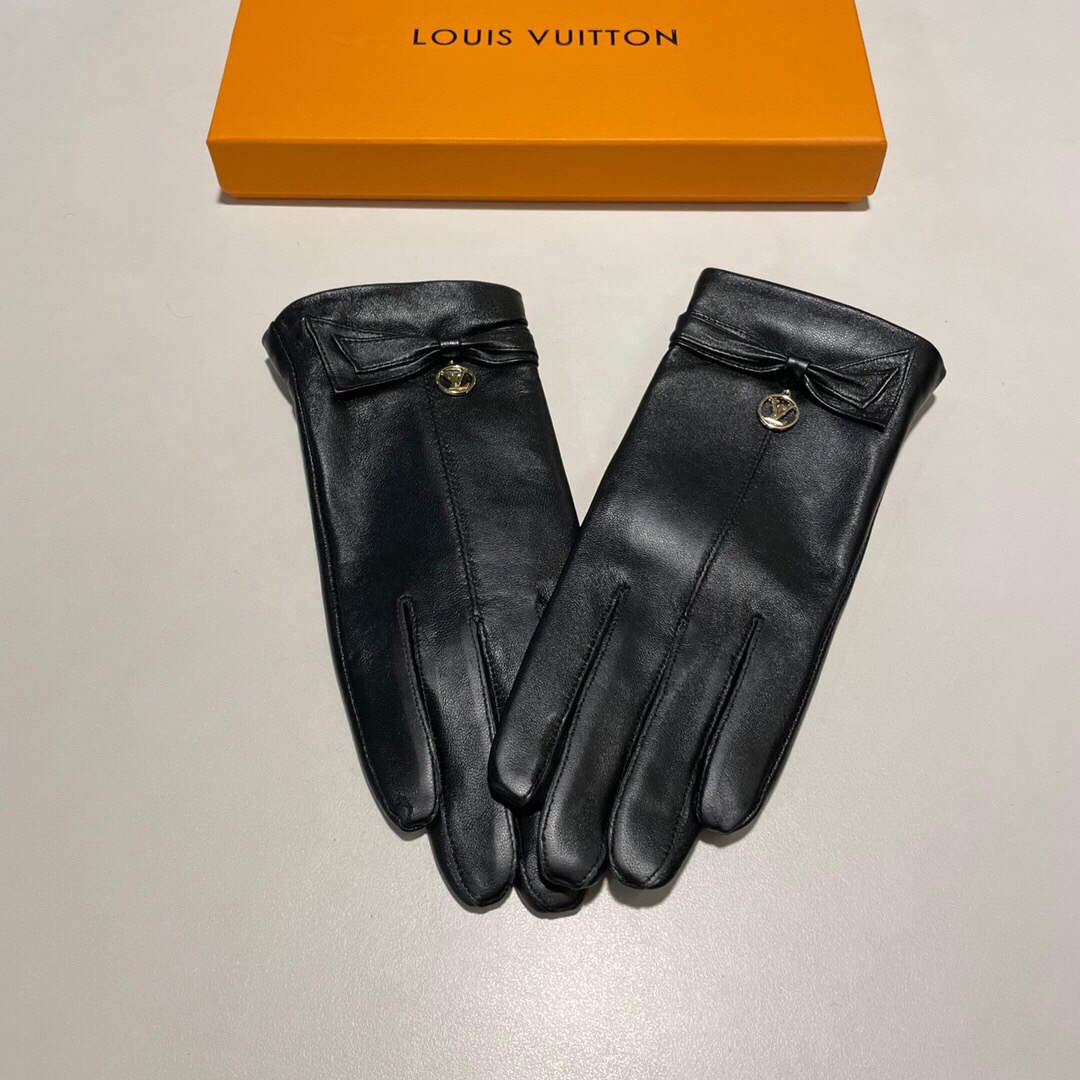 Louis Vuitton Women's Gloves Designer Leather Gloves M77050