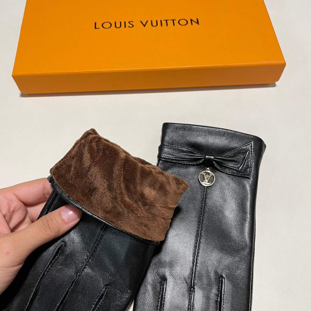 Louis Vuitton Women's Gloves Designer Leather Gloves M77050