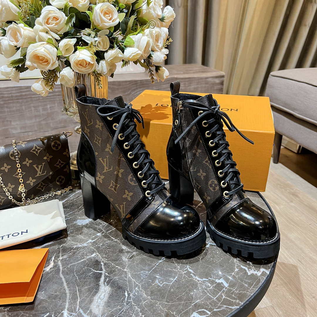 Louis Vuitton Women's Shoes 1A2Y7U Star Trail Ankle Boot L694001
