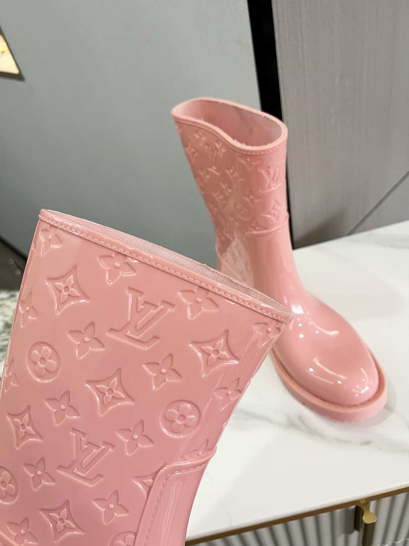 Louis Vuitton Women's Shoes 1A3CUK Drops flat half Rain Boots L608813 Pink