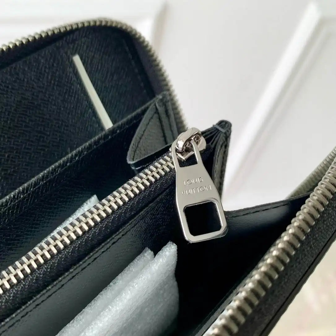 Louis Vuitton Zippy Wallet LV M60017 Monogram Eclipse