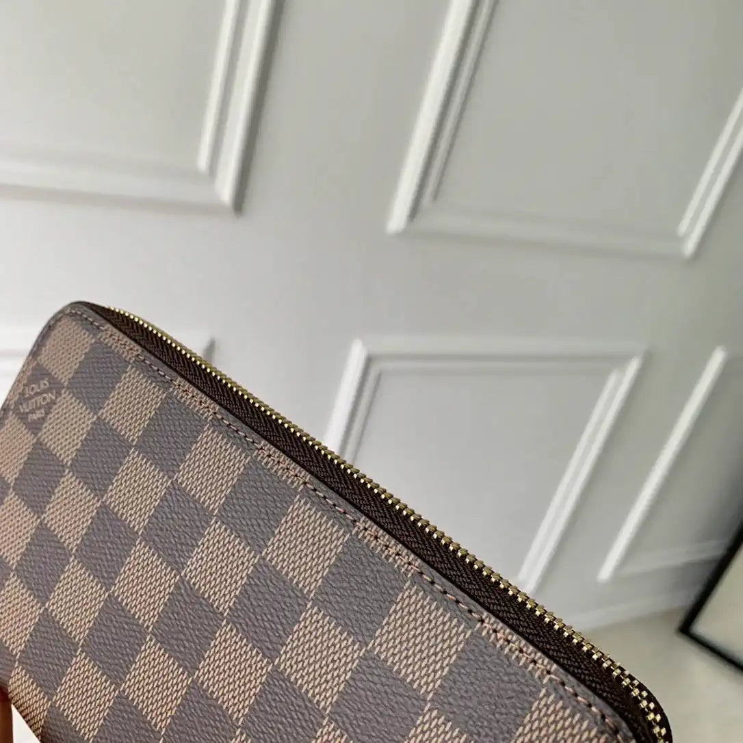 Louis Vuitton Zippy Wallet LV N60015 Damier